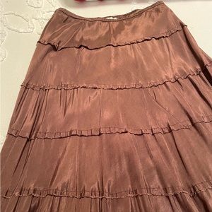 Brown ruffled skirt